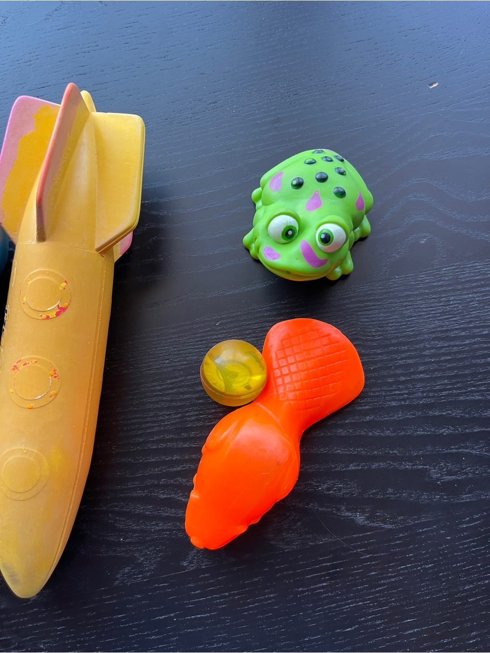 Pool Toys Bundle - Poolmaster Yellow Rocket Torpedo Dive Toy Stress Balls - Picture 6 of 11